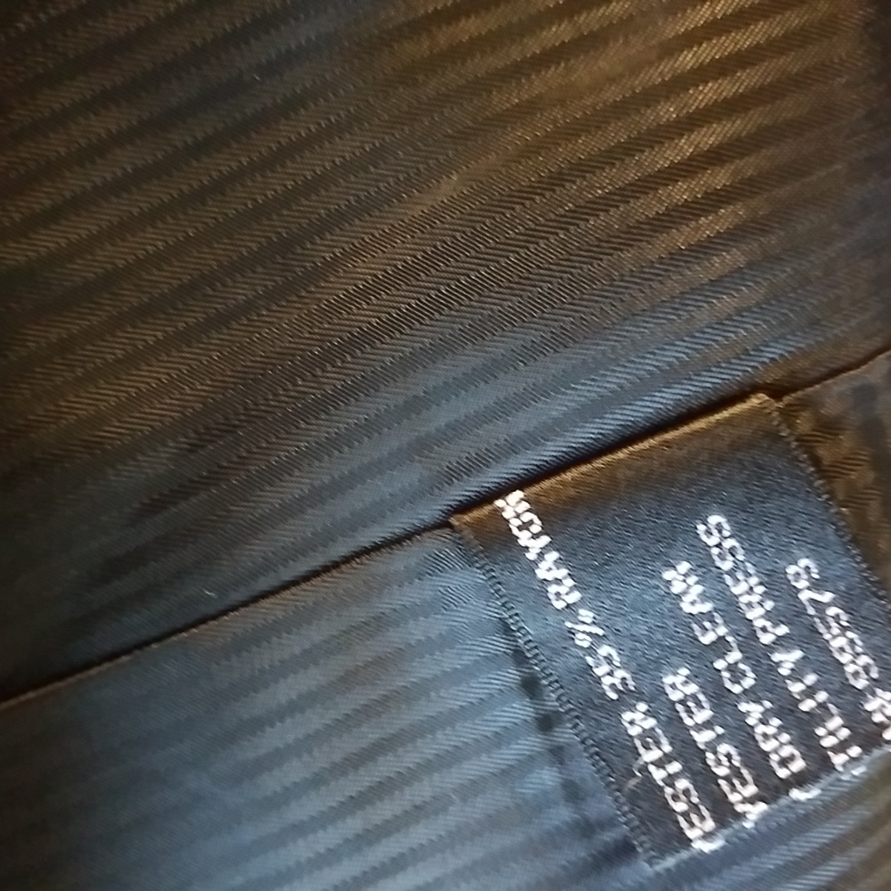BOLZANO SPORTCOAT Dark Grey window pane Size 38S - Picture 7 of 9